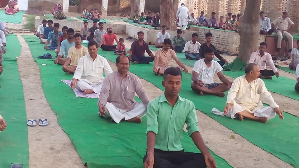 योग शिविर के लिए ब्लॉग पोस्ट शीर्षक